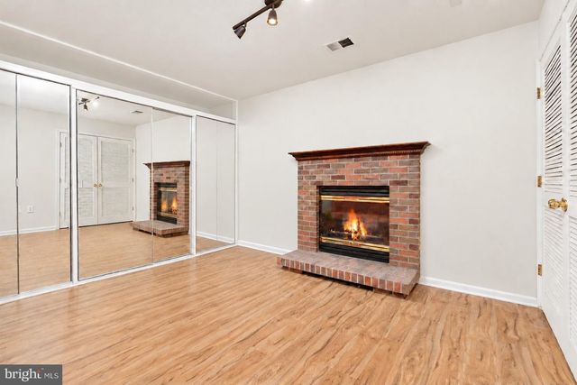 439-SE NIKKI TER SE, Leesburg, VA 20175