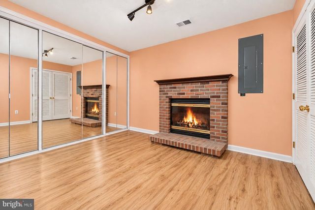 439-SE NIKKI TER SE, Leesburg, VA 20175
