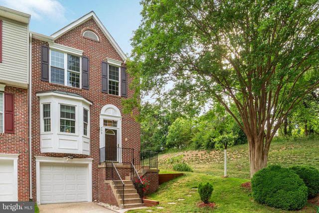 439-SE NIKKI TER SE, Leesburg, VA 20175