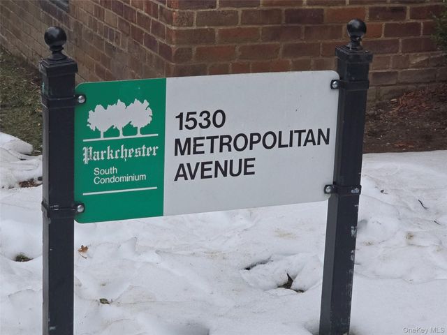 1530 Metropolitan Avenue 1E, Bronx, NY 10462