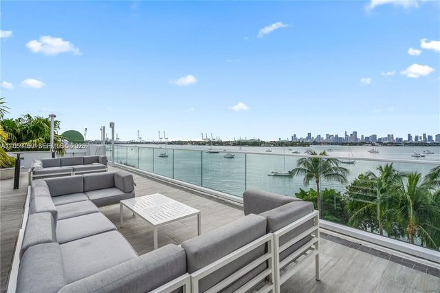 1330 W Ave 2601 2601, Miami Beach, FL 33139