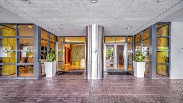 1330 W Ave 2601 2601, Miami Beach, FL 33139