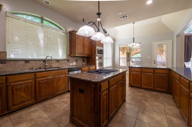 923 Wise Street, Keller, TX 76248
