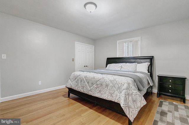 2108 48TH ST NW, Washington, DC 20007