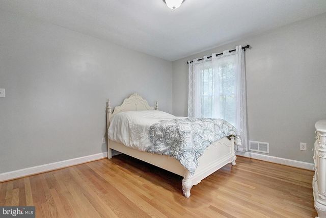 2108 48TH ST NW, Washington, DC 20007