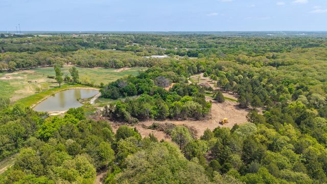 8016 E US HWY 82, Gainesville, TX 76240
