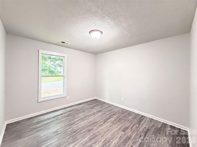 8822 Hunter Green Lane, Charlotte, NC 28227
