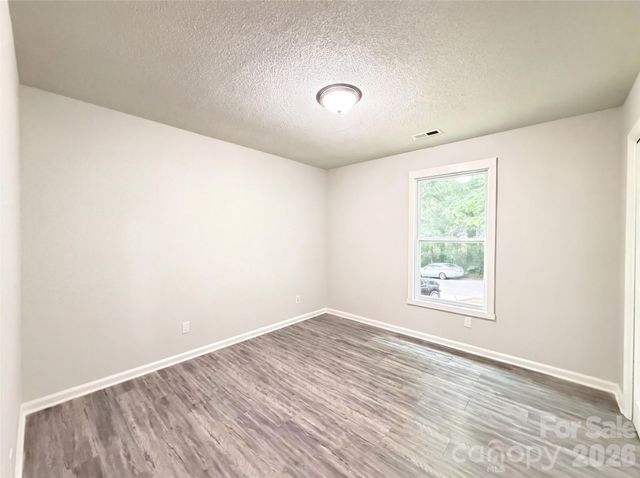 8822 Hunter Green Lane, Charlotte, NC 28227