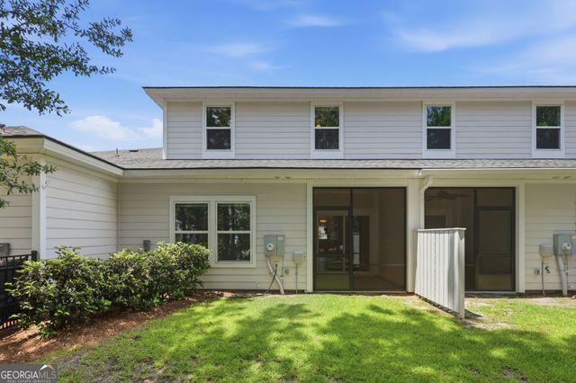 99 Small Pine Lane, Richmond Hill, GA 31324