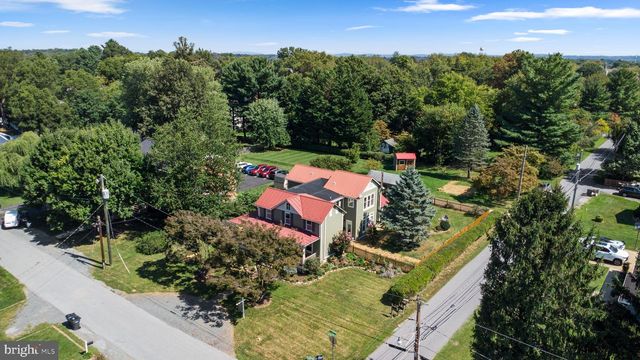 140 S 29TH ST, Purcellville, VA 20132