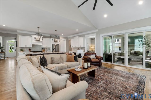 7237 Bonallack Bnd, Moseley, VA 23120