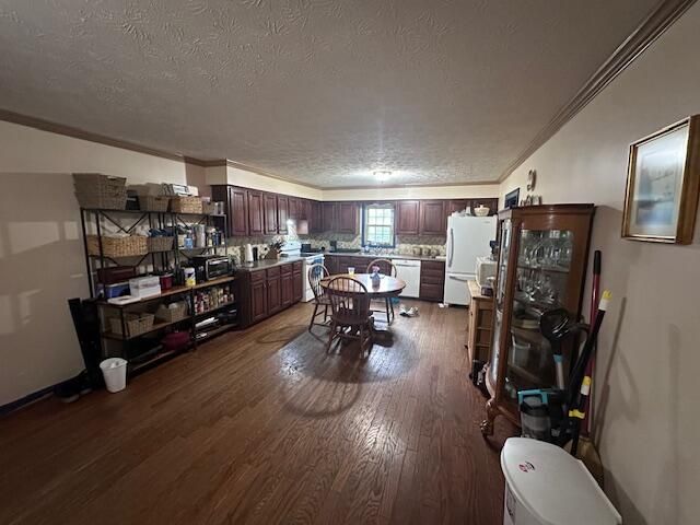 1016 Fairway Drive, Georgetown, KY 40324