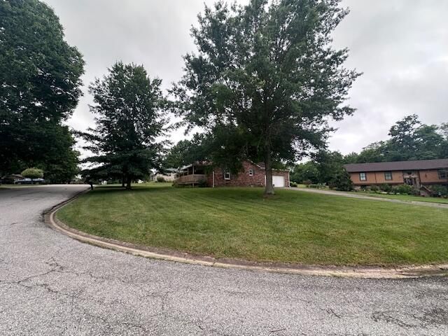 1016 Fairway Drive, Georgetown, KY 40324