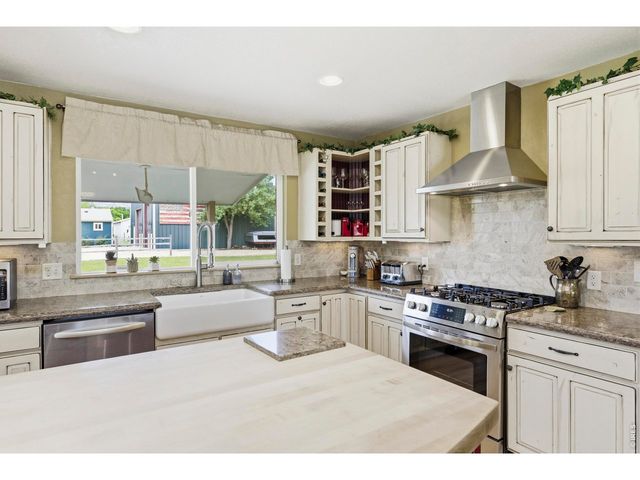 3909 Goodell Ln, Fort Collins, CO 80526