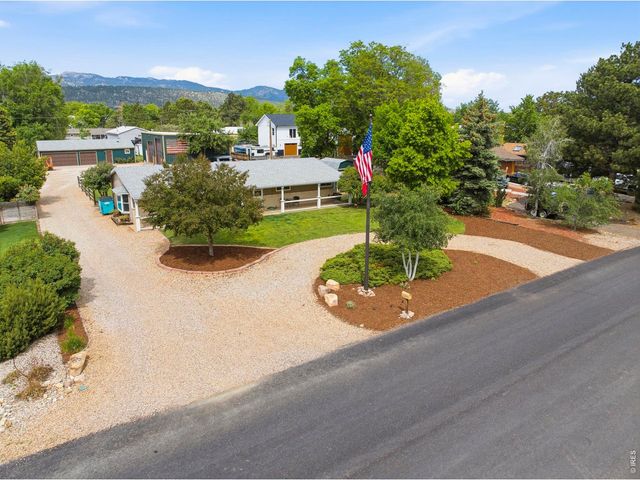 3909 Goodell Ln, Fort Collins, CO 80526