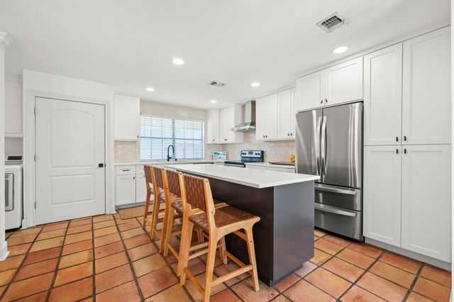 6107 Gardenridge HOLW, Austin, TX 78750