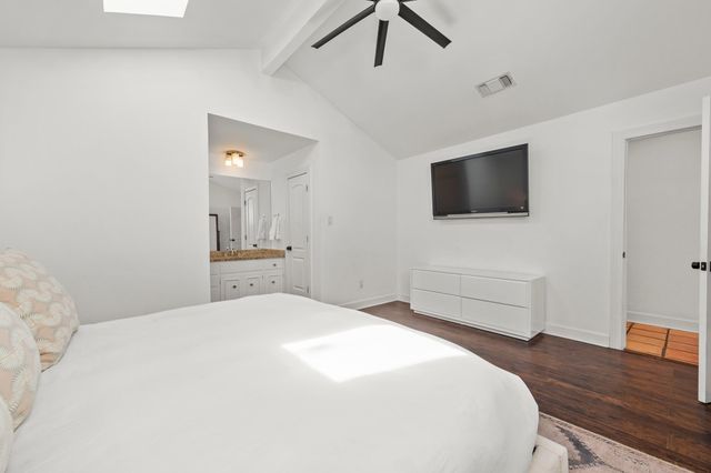 6107 Gardenridge HOLW, Austin, TX 78750