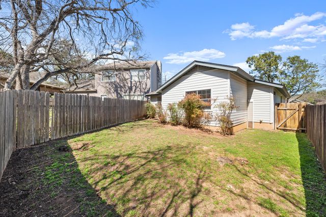 6107 Gardenridge HOLW, Austin, TX 78750