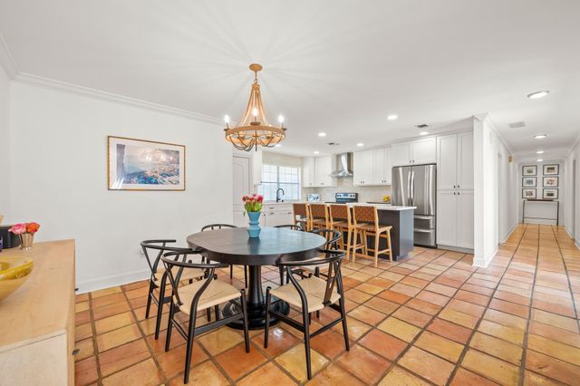 6107 Gardenridge HOLW, Austin, TX 78750