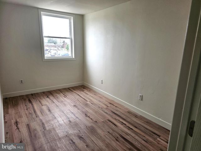 2512 N HEALD ST, Wilmington, DE 19802