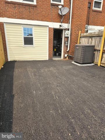 2512 N HEALD ST, Wilmington, DE 19802