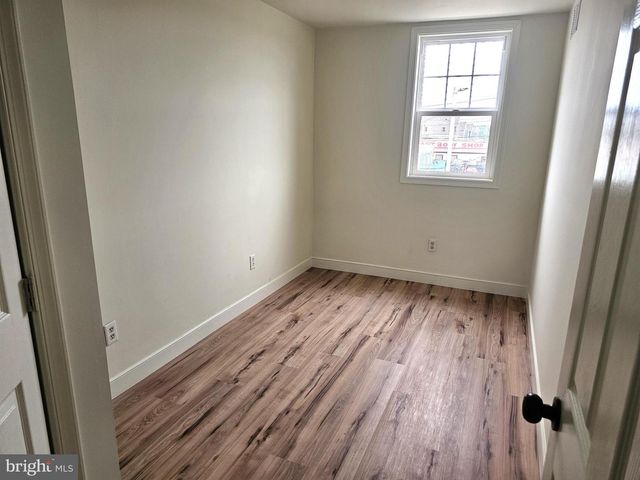2512 N HEALD ST, Wilmington, DE 19802