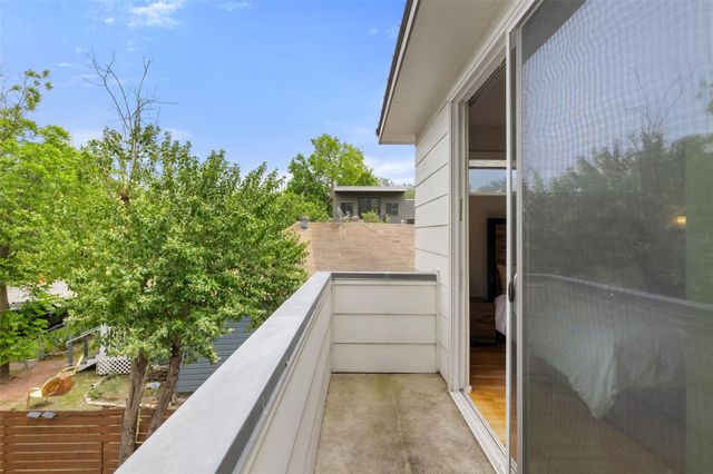 613 W Annie ST A, Austin, TX 78704