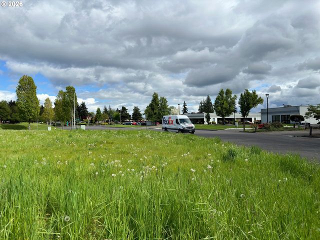 11720 Ne CRESTWOOD Dr, Vancouver, WA 98684