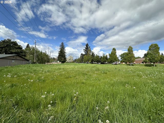 11720 Ne CRESTWOOD Dr, Vancouver, WA 98684