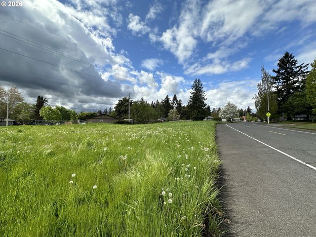 11720 Ne CRESTWOOD Dr, Vancouver, WA 98684