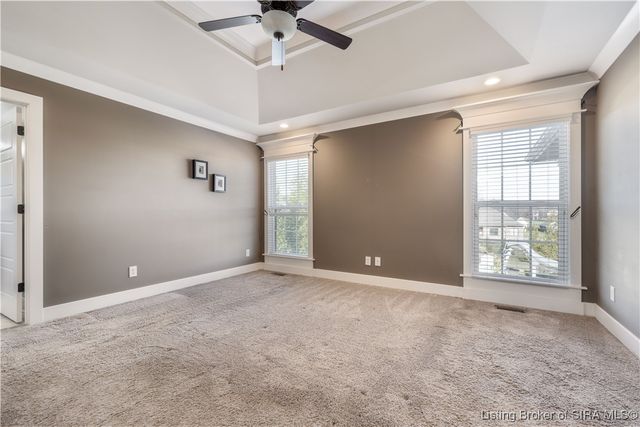 4024 Glenwood Way, Sellersburg, IN 47172