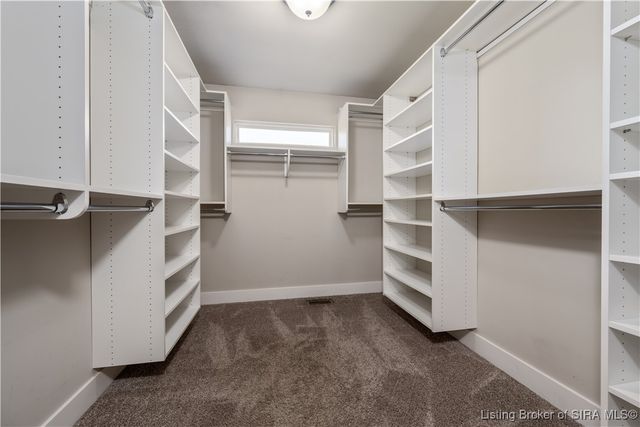 4024 Glenwood Way, Sellersburg, IN 47172