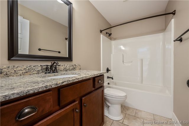 4024 Glenwood Way, Sellersburg, IN 47172