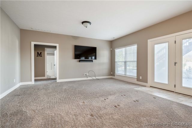 4024 Glenwood Way, Sellersburg, IN 47172