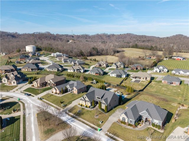 4024 Glenwood Way, Sellersburg, IN 47172