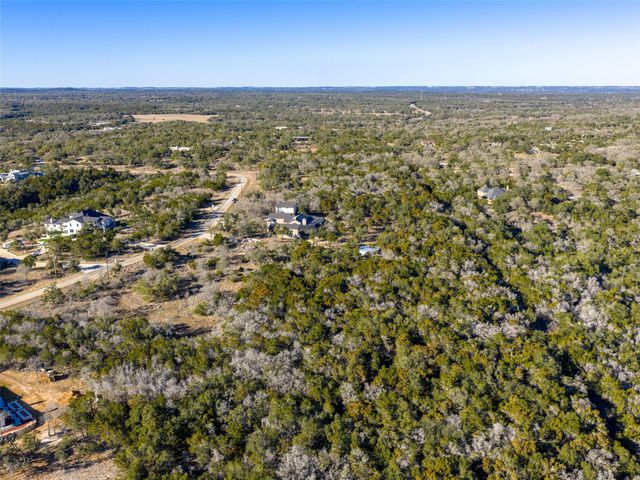 435 Gardenia DR, Wimberley, TX 78676