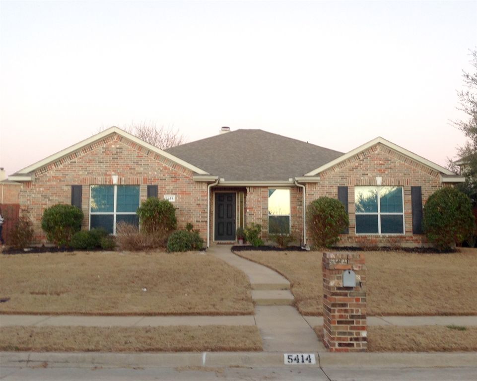 5414 Old Blush Drive, Midlothian, TX 76065