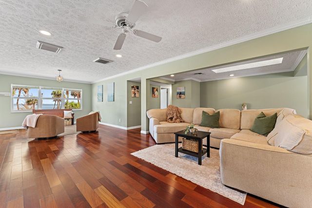 8907 S Indian River Drive, Fort Pierce, FL 34982