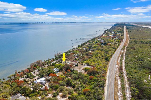 8907 S Indian River Drive, Fort Pierce, FL 34982