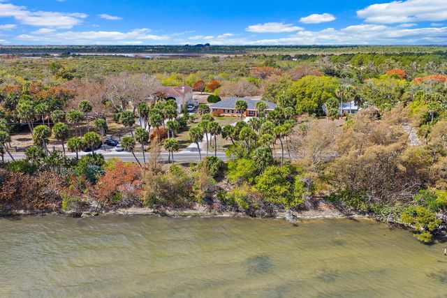 8907 S Indian River Drive, Fort Pierce, FL 34982