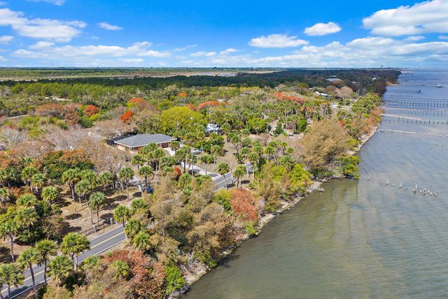 8907 S Indian River Drive, Fort Pierce, FL 34982