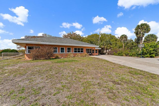 8907 S Indian River Drive, Fort Pierce, FL 34982