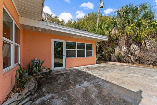 8907 S Indian River Drive, Fort Pierce, FL 34982