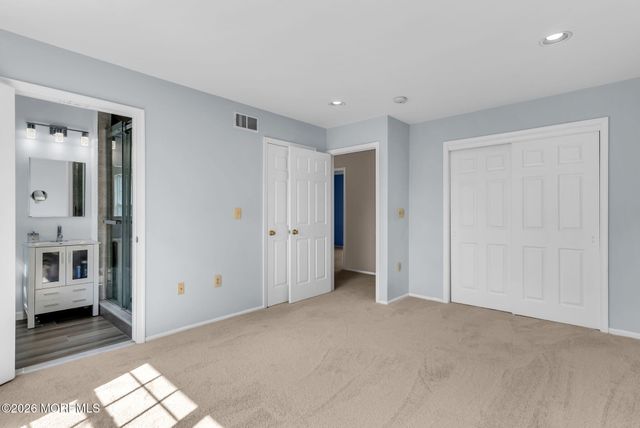 10 Sally Street, Howell, NJ 07731