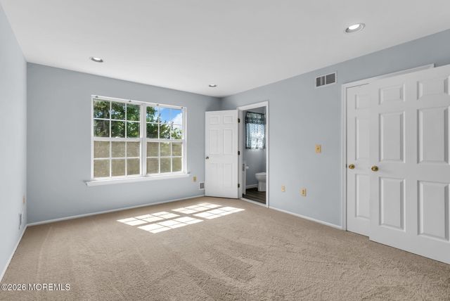10 Sally Street, Howell, NJ 07731
