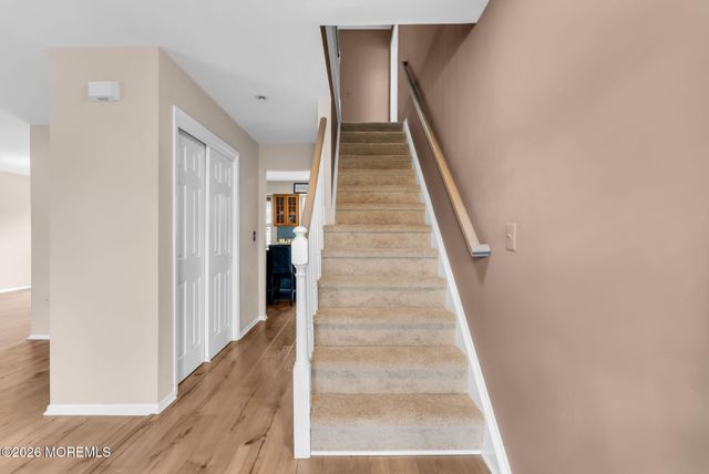 10 Sally Street, Howell, NJ 07731