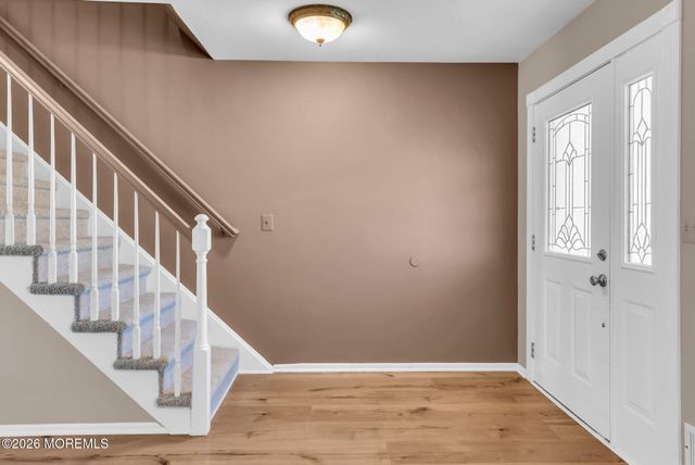 10 Sally Street, Howell, NJ 07731