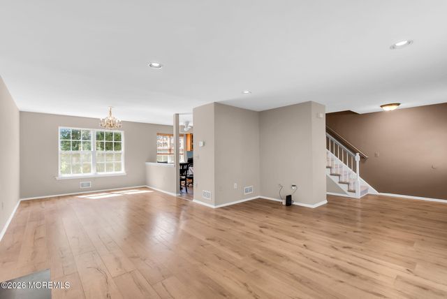 10 Sally Street, Howell, NJ 07731