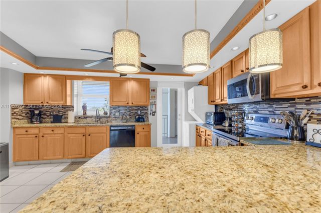 4100 Galt Ocean Dr 202, Fort Lauderdale, FL 33308