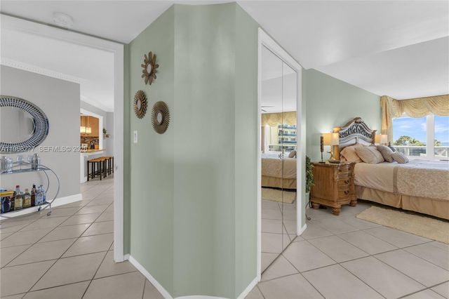 4100 Galt Ocean Dr 202, Fort Lauderdale, FL 33308